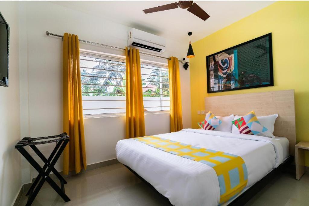 Flamingo Suites Kochi Exterior photo